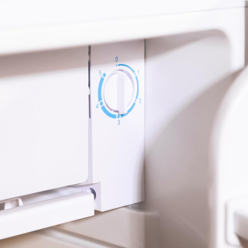 Cecotec Bolero CoolMarket TT90 Mini Frigorífico 90L, Blanco