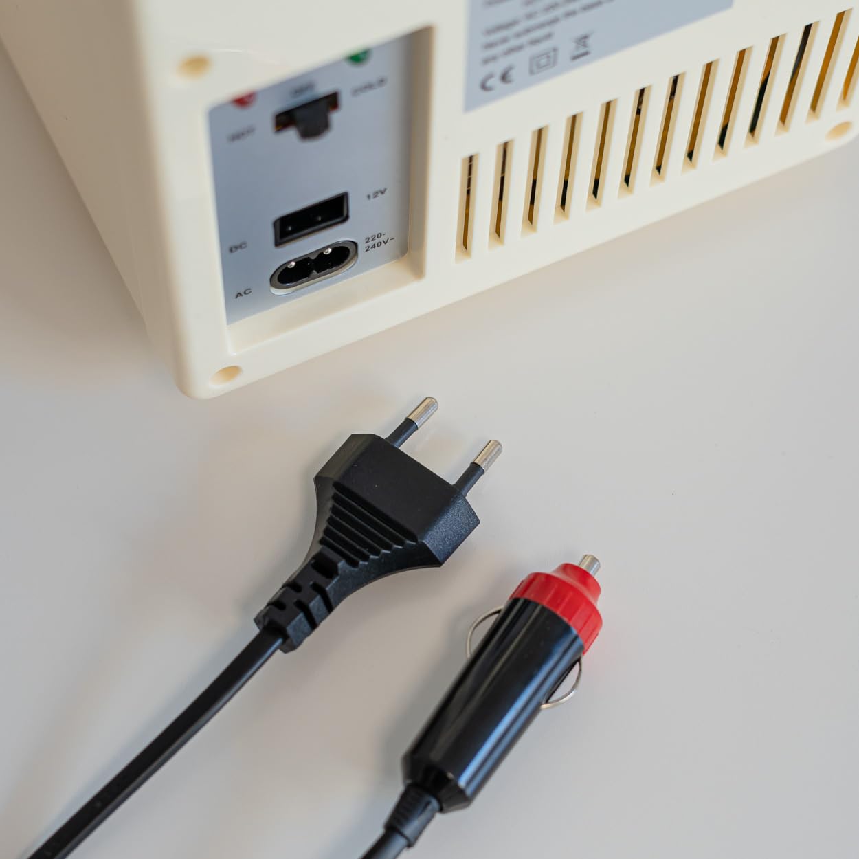 Flamingueo Mini Nevera 4L, Frío/Calor, 12V/220V
