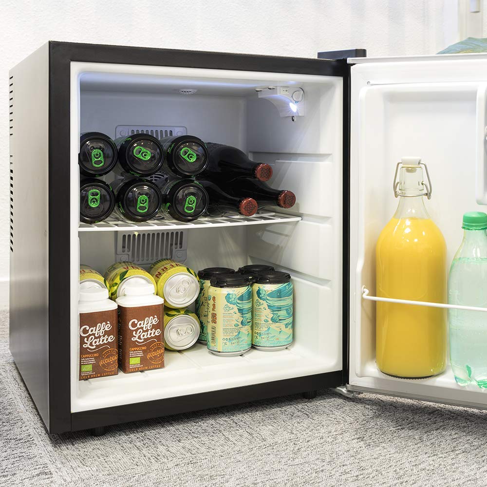 Cecotec GrandCooler 10000 MiniBar 46L, Silencioso, Negro